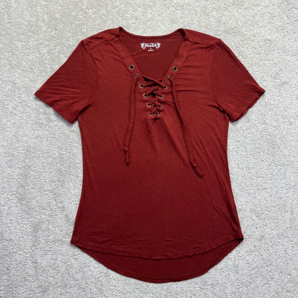 Mudd T-Shirt Womens Small Red Lace Up V-Neck Short Sleeve Rayon Spandex Y2k